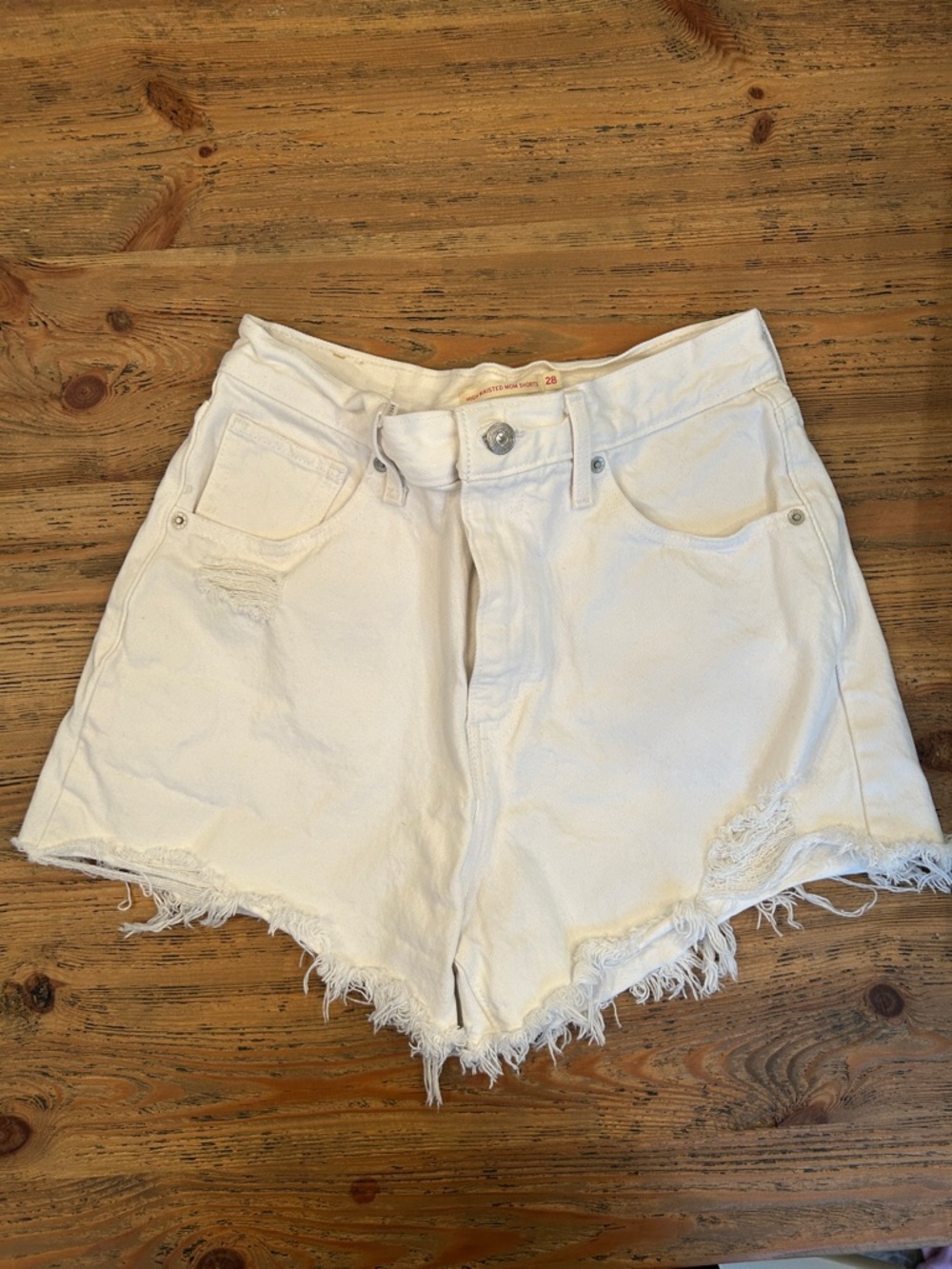 Levi white high waisted mom shorts